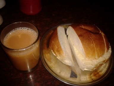 Creamy Butter Tea with Bread - CC